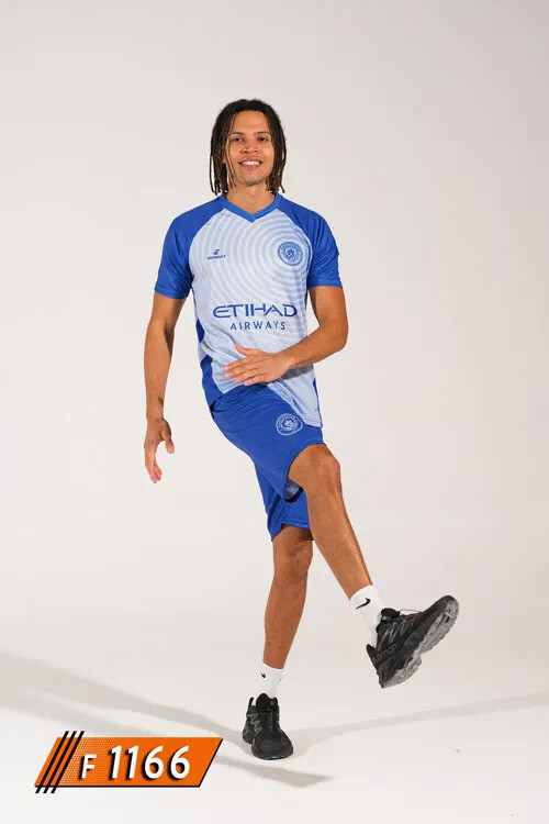 Manchester City mavi açık mavi halı saha forması Man City F 1166 ön görünüm