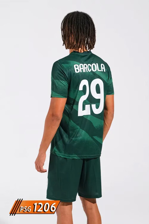 Paris Saint Germain yeşil halı saha forması arka görünüm numara baskılı PSG 1206